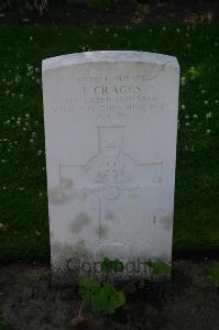 Dozinghem Military Cemetery - Craggs, Thomas