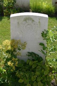 Dozinghem Military Cemetery - Cripps, Tom John