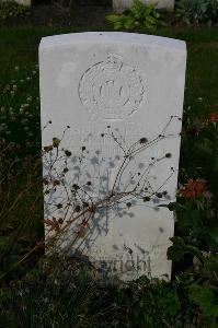 Dozinghem Military Cemetery - Crombie, William