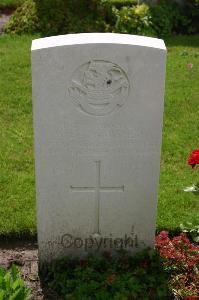 Dozinghem Military Cemetery - Crowther, Walter Edward