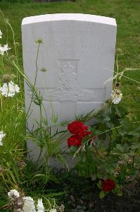 Dozinghem Military Cemetery - Cull, George