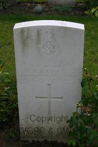 Dozinghem Military Cemetery - Daines, Arthur