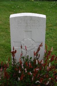 Dozinghem Military Cemetery - Dawson, Herbert