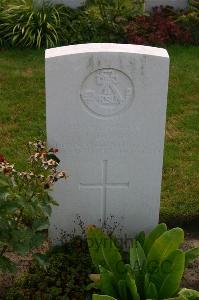 Dozinghem Military Cemetery - Dean, Josiah