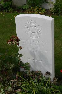 Dozinghem Military Cemetery - Despard, Ernest Richard