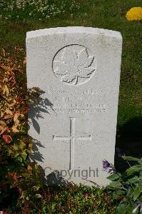 Dozinghem Military Cemetery - Devlin, J