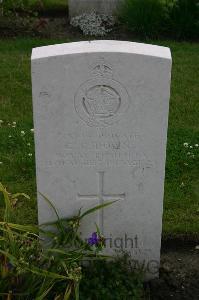 Dozinghem Military Cemetery - Downs, George Cuthbert