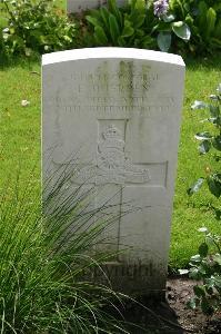 Dozinghem Military Cemetery - Duerden, E