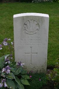 Dozinghem Military Cemetery - Edwards, David Richard