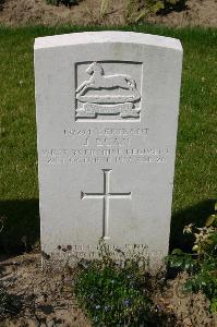 Dozinghem Military Cemetery - Egan, James