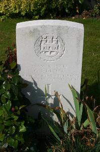 Dozinghem Military Cemetery - Elliot, Gladstone