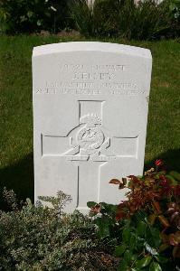 Dozinghem Military Cemetery - Elsby, John