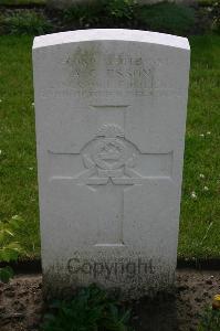 Dozinghem Military Cemetery - Esson, Alfred Charles