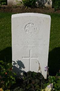 Dozinghem Military Cemetery - Evans, D