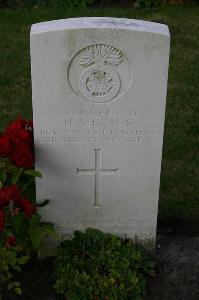 Dozinghem Military Cemetery - Evans, H A