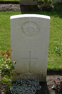 Dozinghem Military Cemetery - Evans, Thomas Edward