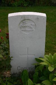 Dozinghem Military Cemetery - Exon, F J