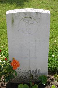 Dozinghem Military Cemetery - Farrell, William