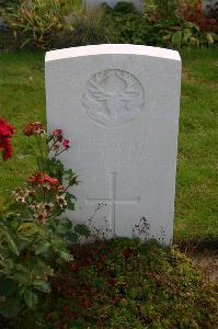 Dozinghem Military Cemetery - Findlay, Herbert