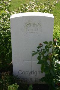 Dozinghem Military Cemetery - Fitch, H E