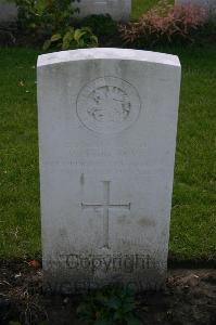 Dozinghem Military Cemetery - Foreman, W