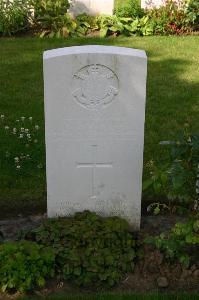 Dozinghem Military Cemetery - Foster, William Albert