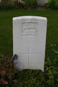 Dozinghem Military Cemetery - Frank, Arthur