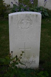 Dozinghem Military Cemetery - Frier, Arthur Gardner