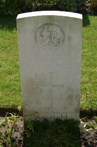 Dozinghem Military Cemetery - Fry, Frank Stannard