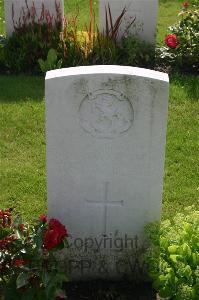 Dozinghem Military Cemetery - Gayton, Harry Bird