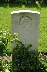 Dozinghem Military Cemetery - Gemmell, T