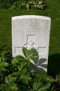 Dozinghem Military Cemetery - Gent, F