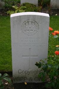 Dozinghem Military Cemetery - Gentry, David