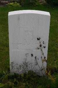 Dozinghem Military Cemetery - Good, George