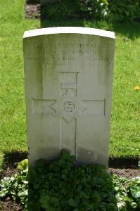 Dozinghem Military Cemetery - Goodall, George Mustin