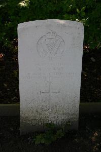 Dozinghem Military Cemetery - Grant, Alexander