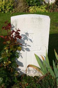 Dozinghem Military Cemetery - Gray, George William