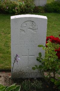 Dozinghem Military Cemetery - Green, Albert