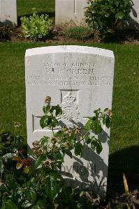 Dozinghem Military Cemetery - Green, William Rudge