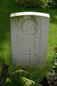 Dozinghem Military Cemetery - Grimshaw, H