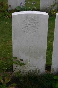 Dozinghem Military Cemetery - Haddy, Stephen Edgar