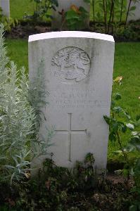 Dozinghem Military Cemetery - Hall, Alfred George