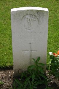 Dozinghem Military Cemetery - Hanson, Joseph