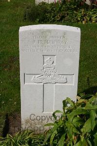 Dozinghem Military Cemetery - Hanway, James Henry