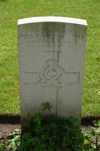 Dozinghem Military Cemetery - Harper, George William