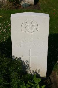 Dozinghem Military Cemetery - Harpin, James William