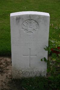 Dozinghem Military Cemetery - Harrison, Joseph Henry