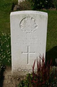 Dozinghem Military Cemetery - Hartley, William Herbert