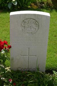 Dozinghem Military Cemetery - Hawkins, Albert Edward