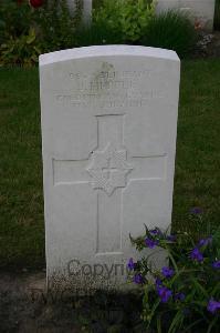 Dozinghem Military Cemetery - Hepple, James